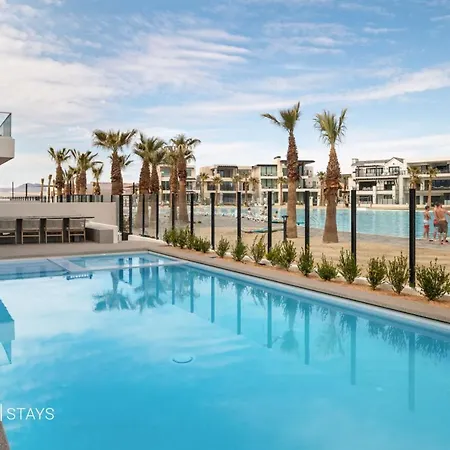 Luxury Beachside At Desert Color
